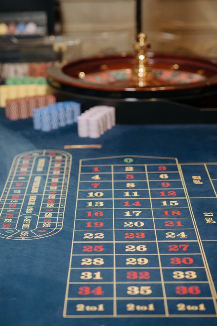 Inside the Mind of a Grinder: What Casinos Won’t Tell You About Variance